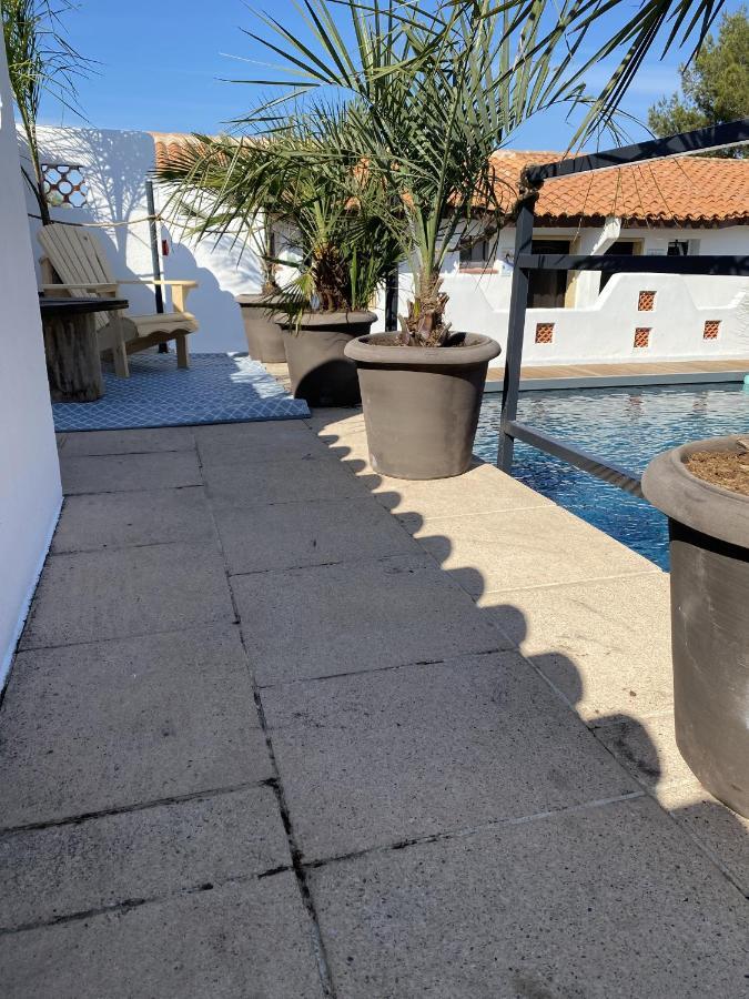 Hotel Du Pont Blanc Saintes-Maries-de-la-Mer Ngoại thất bức ảnh